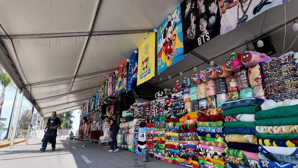 Gritones en la Feria de León