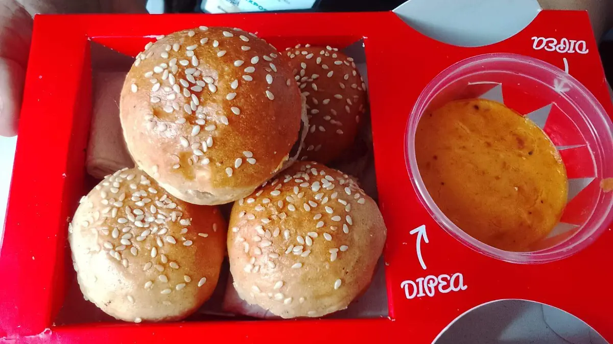 rROSARIO HORTA HAMBURGUESASWhatsApp Image 2026-01-14 at 1.53.17 PM