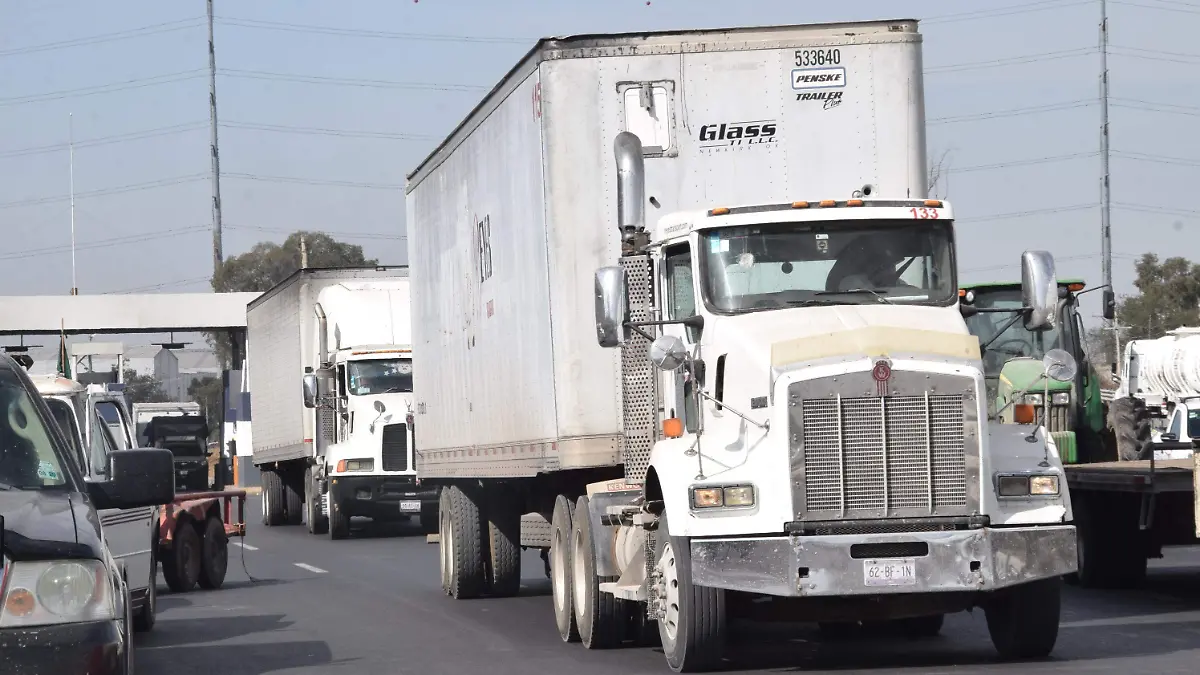 F CARMONA CAMIONES PESADOS (1)