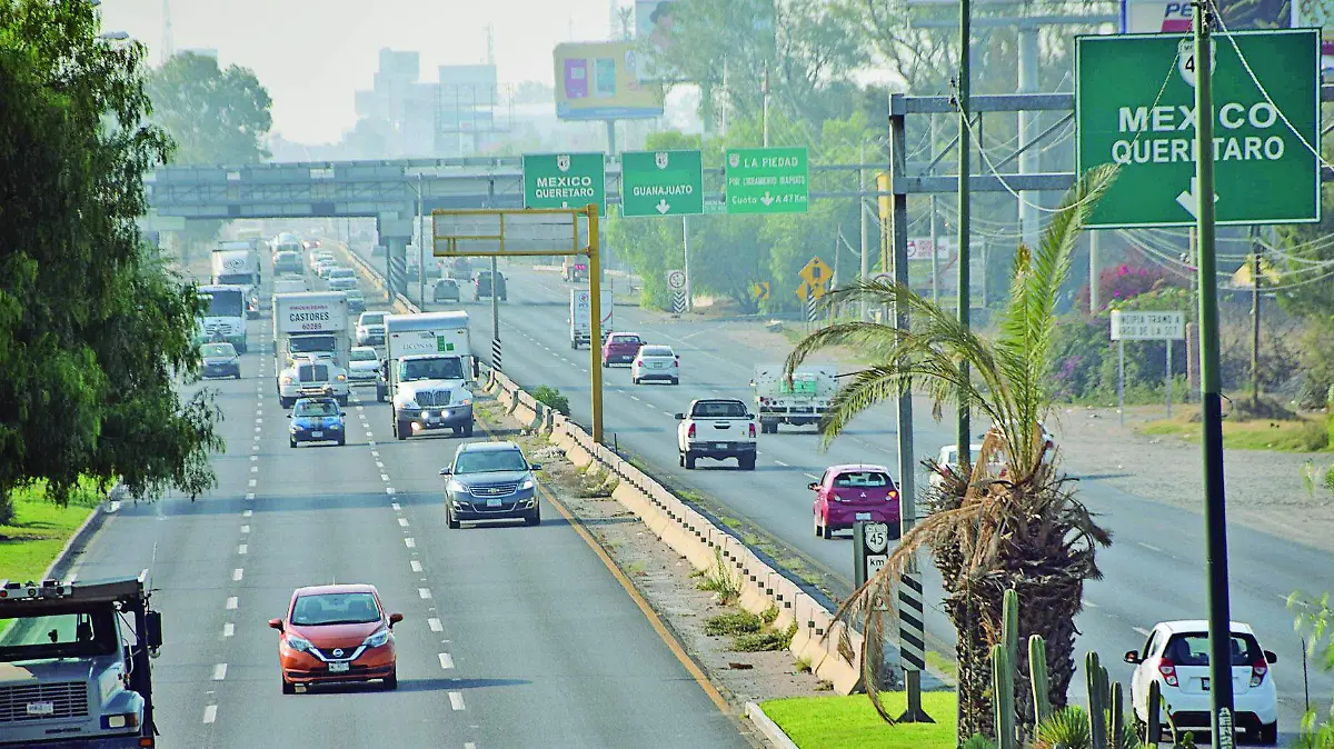 F CARMONA  PUENTE BULEVAR AEROPUERTO (1)_cmyk