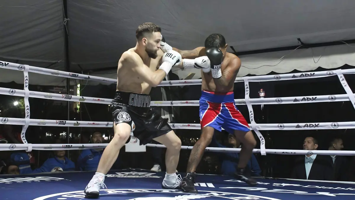 R VAZQUEZ BOXEO GALA XXVII