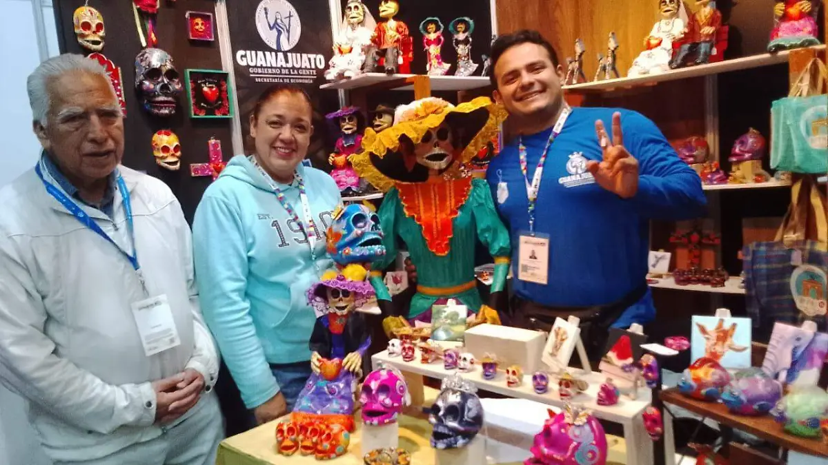 ROSARIO HORTA ARTESANAS LEONESASWhatsApp Image 2026-01-21 at 11.58.43 AM-2