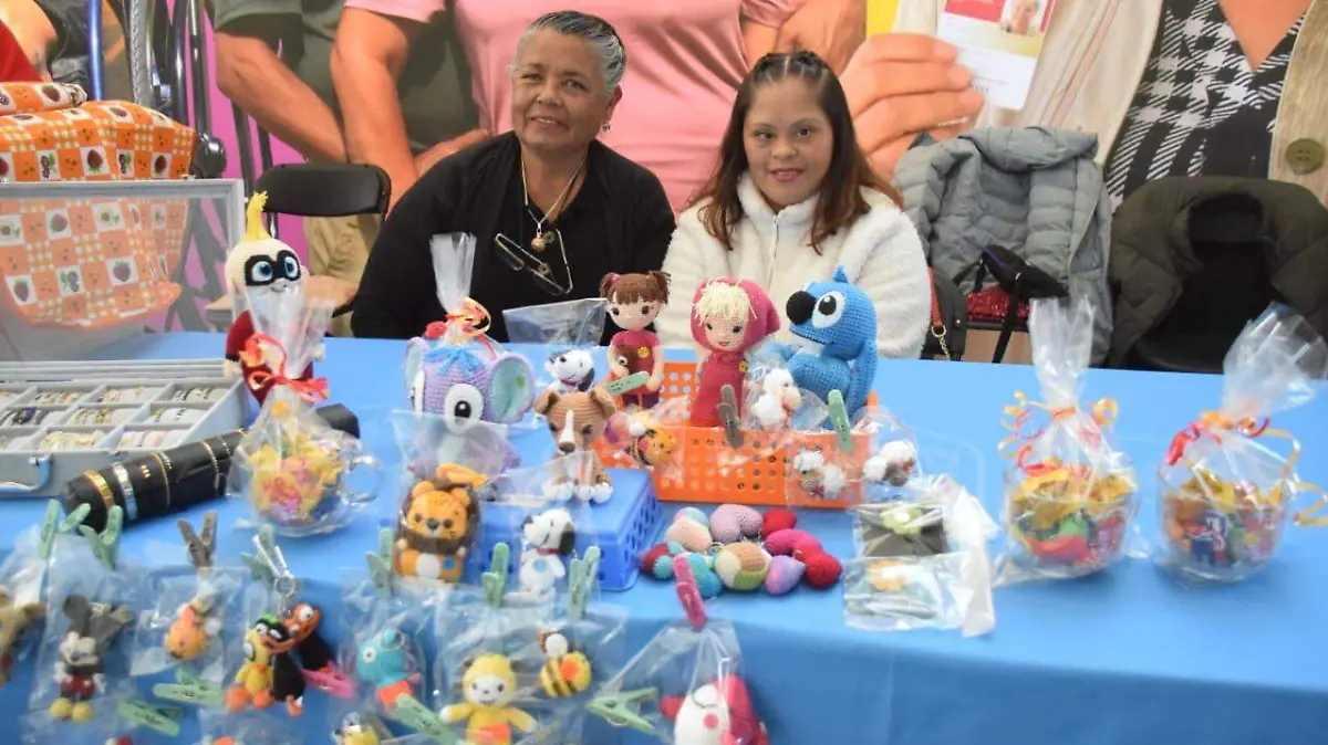 FRANCISCO CARMONA TEJIDO CROCHE DIFWhatsApp Image 2026-01-27 at 1.40.08 PM-4