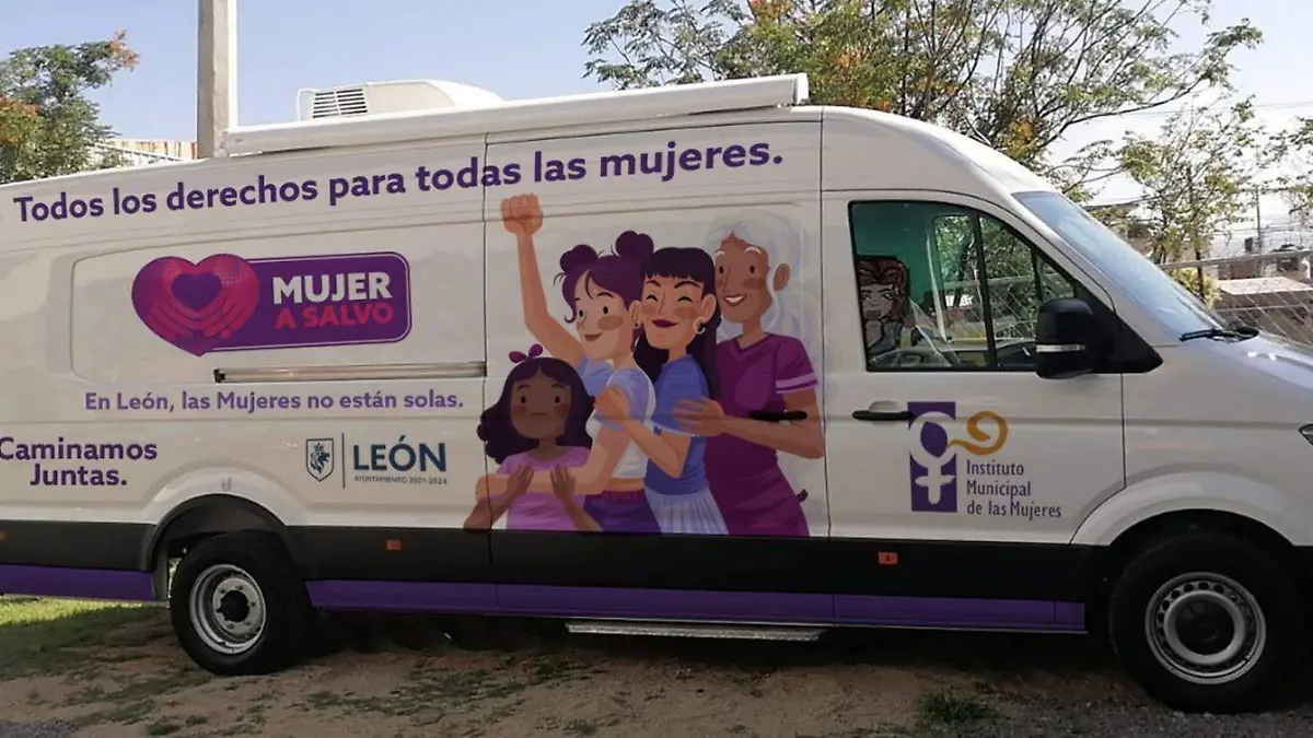 UNIDAD MÓVIL CORTESÍA IMMUJERES 