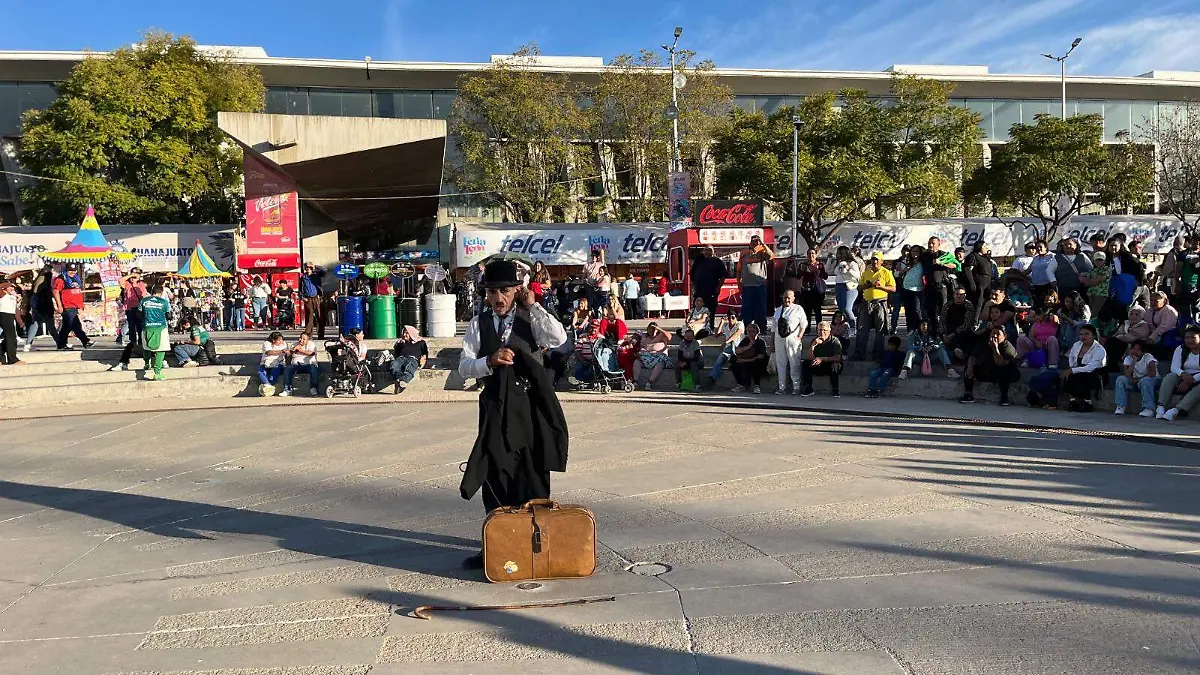 F CARMONA MIMO FERIA (2)