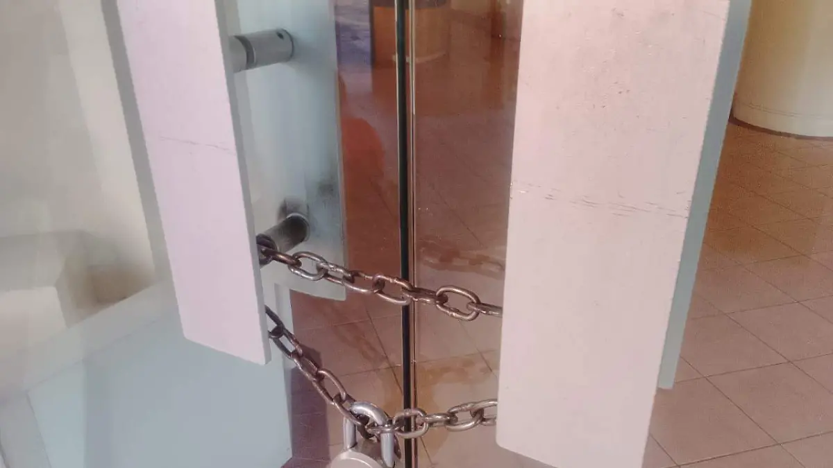 Cierran comercios tradicionales en el Centro Histórico de León por bajas ventas y altas rentas