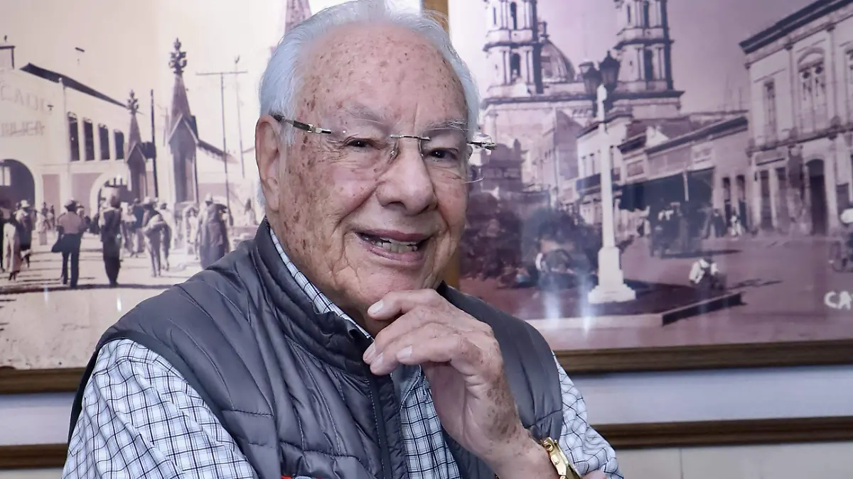 Ricardo Alaniz Posada: del mostrador de una peletería a fundador de Textiles León