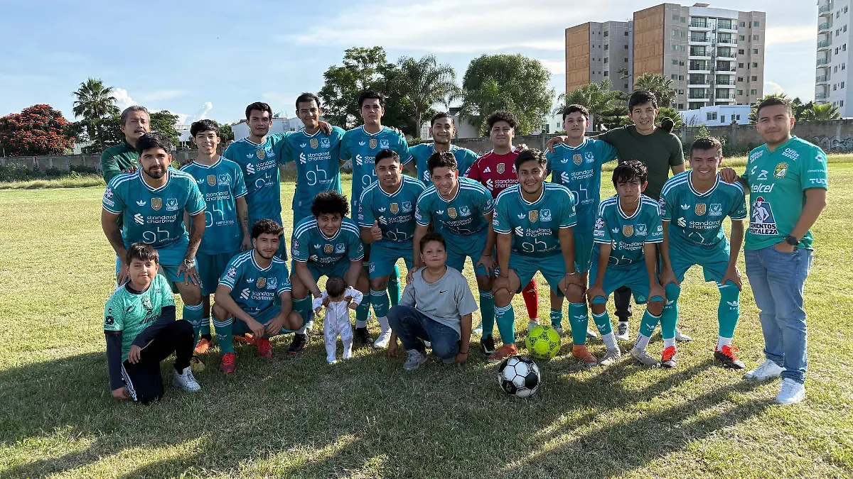 Cortesia LIGA COMERCIAL (6)