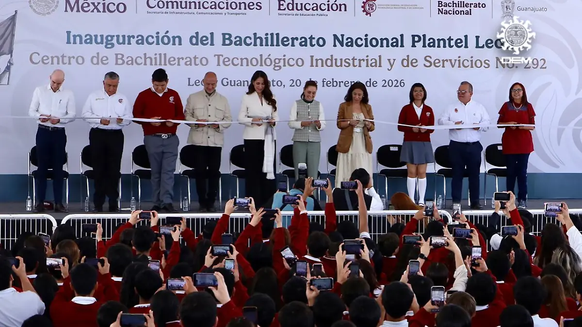 Sheinbaum y Libia García inauguran CBTis 292 en León; buscan cobertura del 85% para 2030