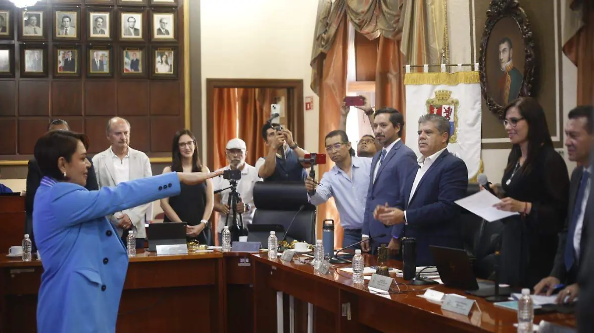 DIRECTORA PAPNNA  (1)