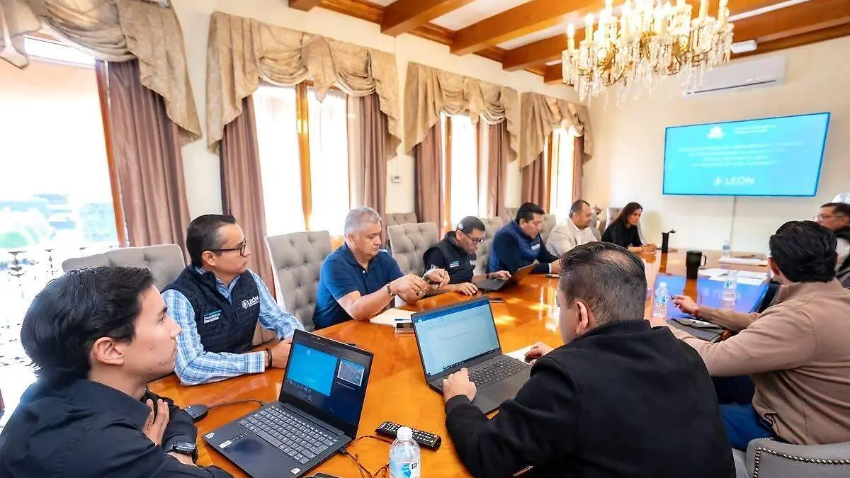 Gobierno de León regularizará nueve asentamientos en San Juan de Abajo para mejorar servicios