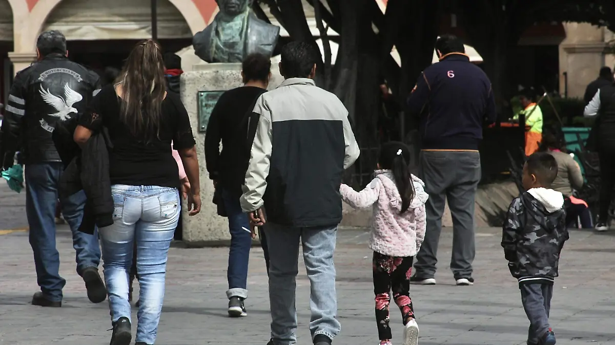 FCO MEZA - MUJERES (3)