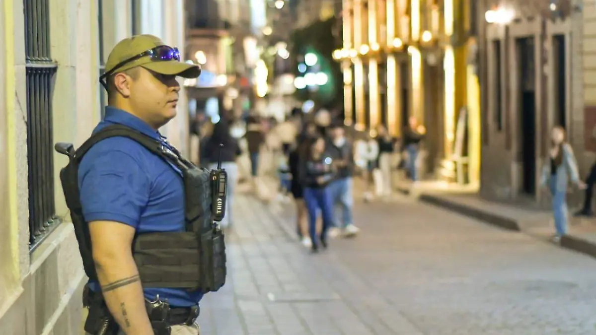 Iniciativa en el Congreso busca eliminar la vigilancia privada de policías municipales