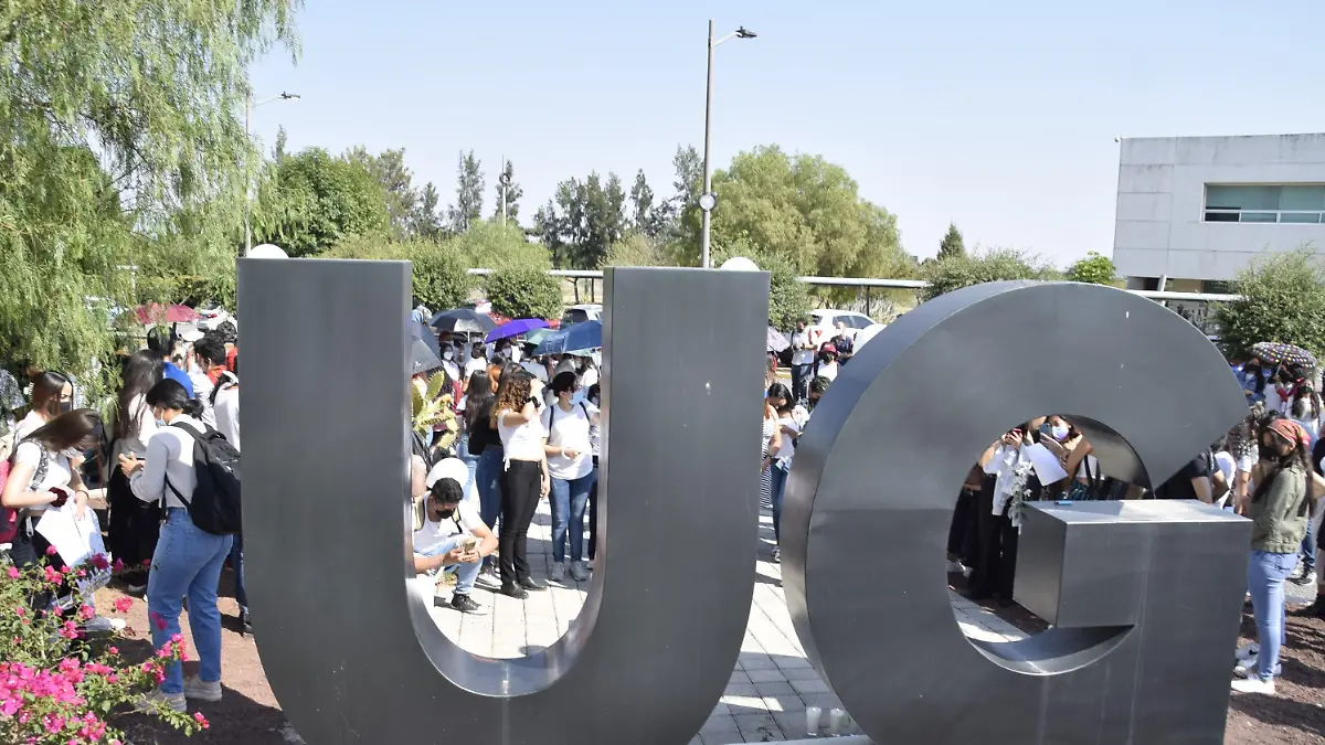 1F CARMONA MANIFESTACION UG (8)