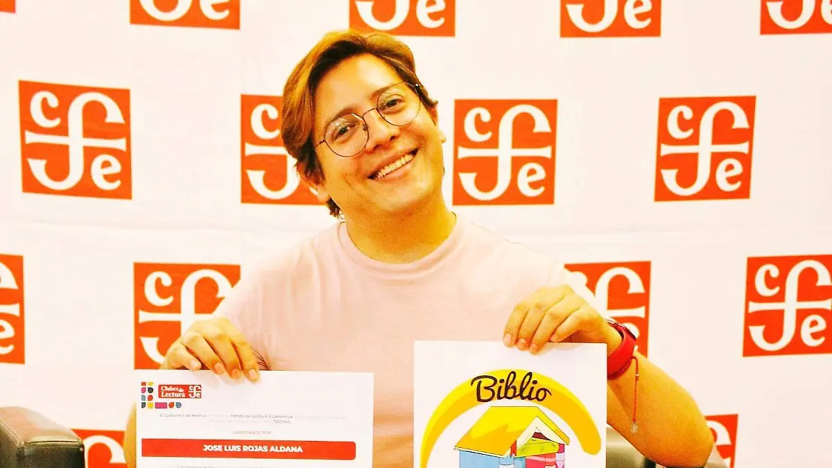 José Luis Rojas, profesor en la Universidad Tecnológica de León (UTL) y fundador de BiblioPEM