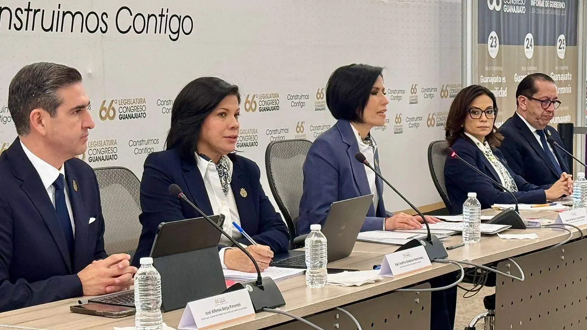 Guanajuato – Durante la Glosa Legislativa, defiende secretaría del Nuevo Comienzo, el programa de Tarjetas Rosas (1)