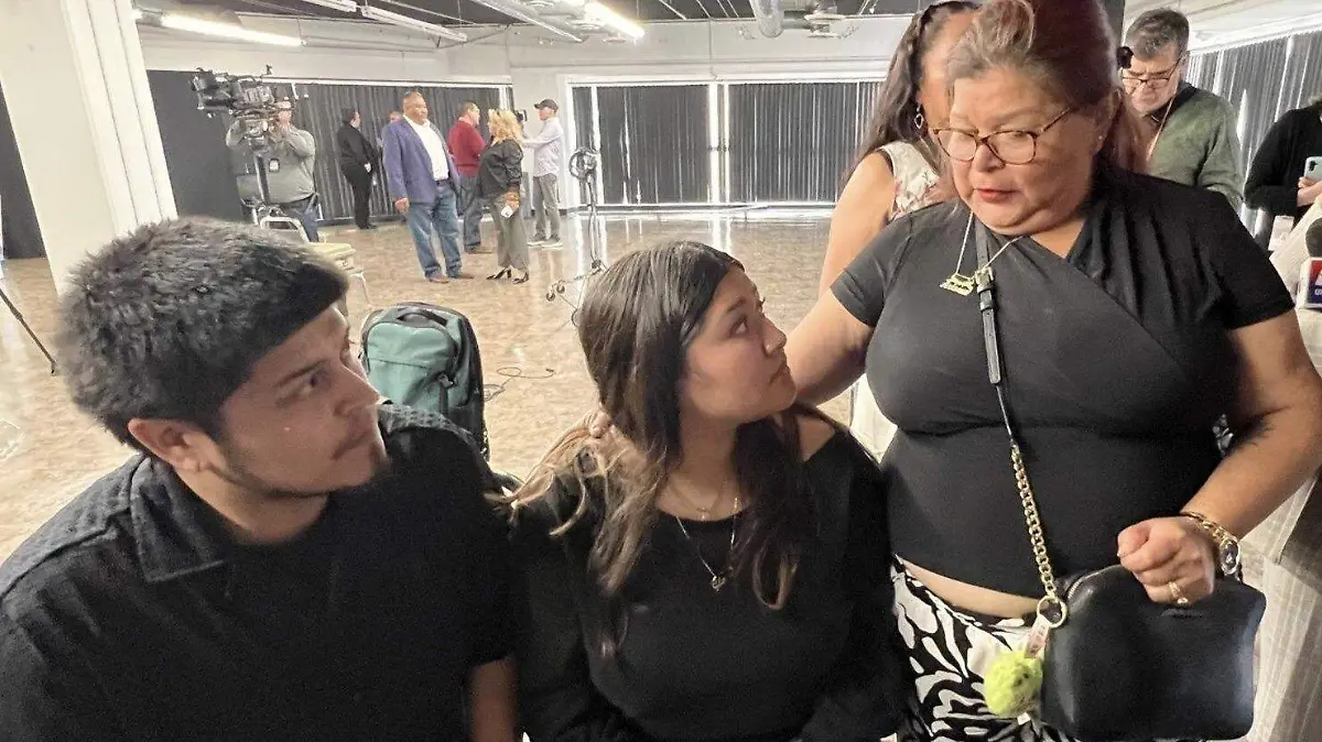 Cortesía - FAMILIA  (3)