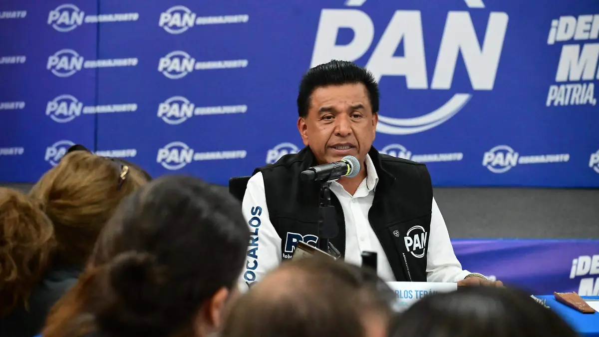 Roberto Carlos Terán Ramos, diputado local del PAN