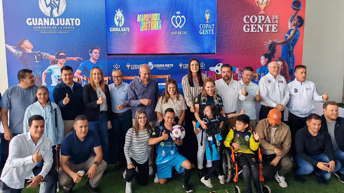 R VAZQUEZ COPA GENTE