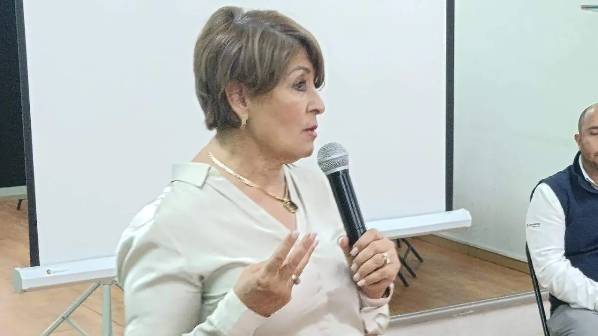 Irma Leticia González Sánchez de la Secretaría de Infraestructura, Comunicaciones y Transportes (SICT) en Guanajuato