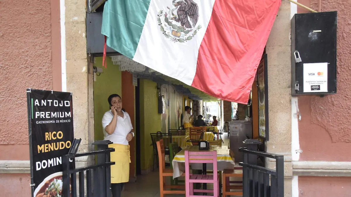 RESTAURANTE MUNDIAL (2)