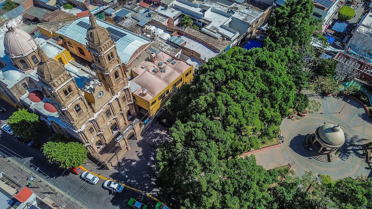 Barrio Arriba - Francisco Meza (1)