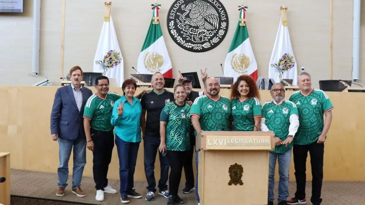Guanajuato – Para el futbol diputados de Guanajuato sí se ponen de acuerdo reducen tiempo de sesión y reciben iniciativa de la gobernadora (5)
