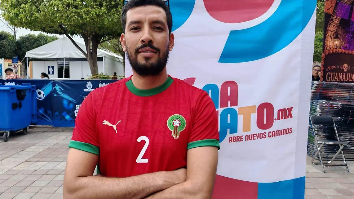 R VAZQUEZ Yassine Arehal (5)