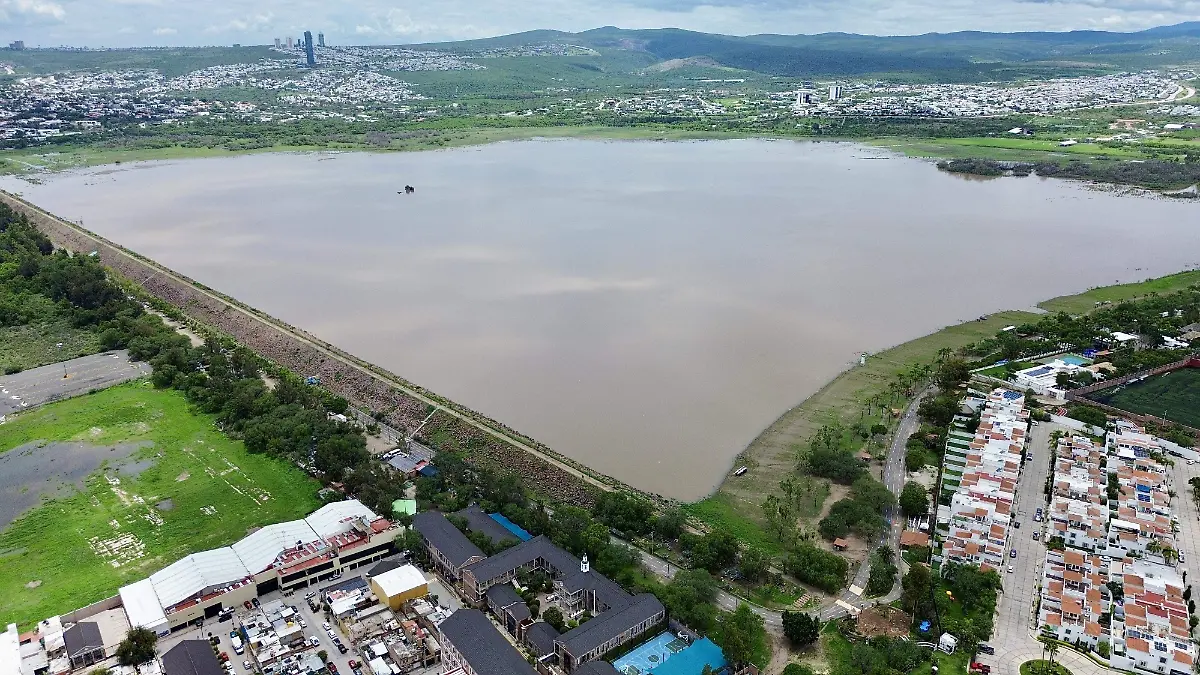 SUMINISTRO AGUA PRESA - Fco Meza (1)