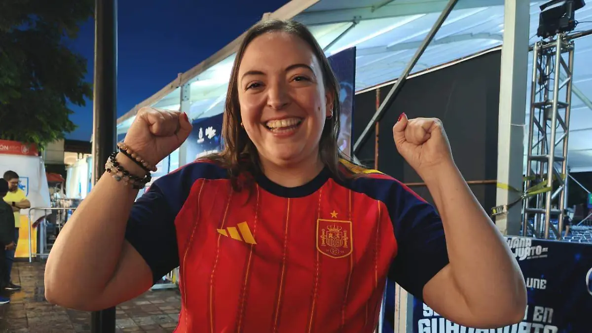 R VAZQUEZ ELISA CALLEJON (3)