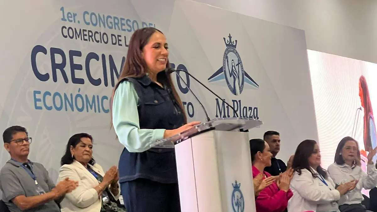 Libia García anuncia más financiamiento y capacitación para comerciantes de Guanajuato