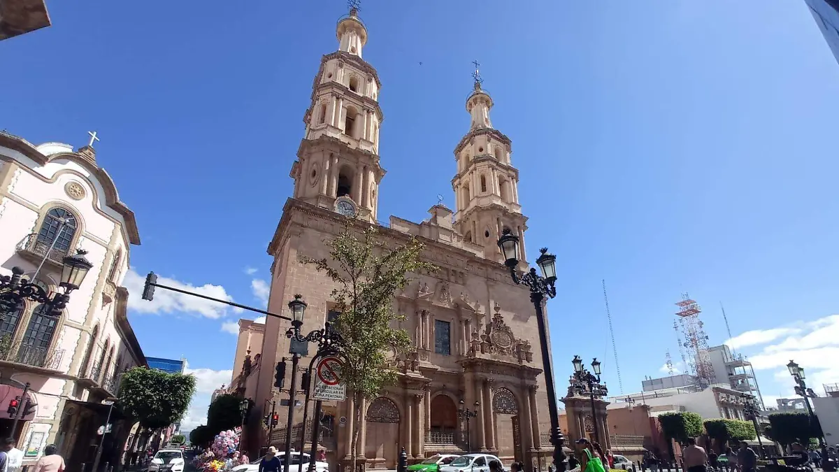 F CARMONA CATEDRAL 8M (6)