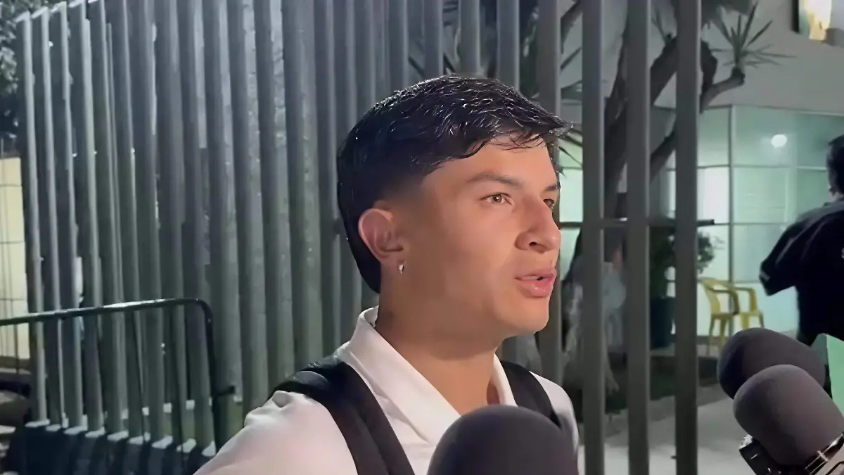 R VAZQUEZ IVAN MORENO