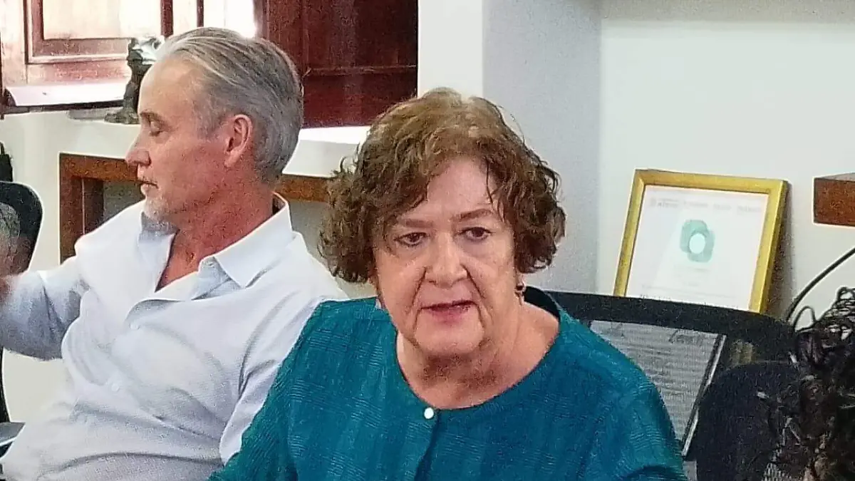 REBECA GONZÁLEZ PASINI- ROCÍO GODÍNEZ (1)