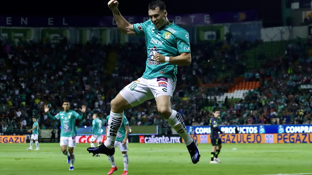 FEDERICO VIÑAS (2) (1) (1) (1) (1) (1)