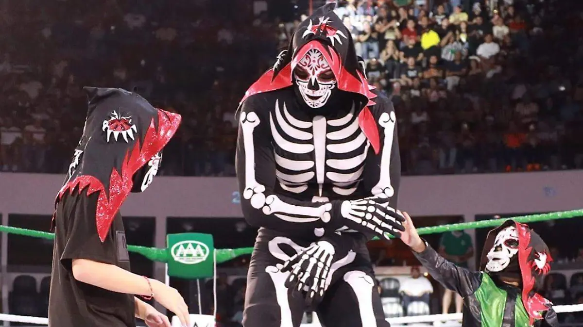 Cortesia X @luchalibreaaa (1)