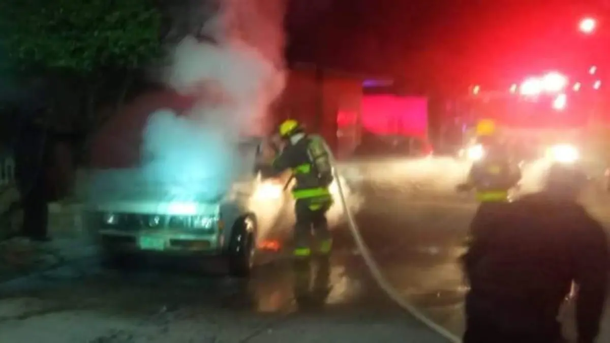 se-incendia-camioneta-escuinapa