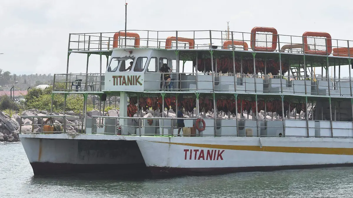 Catamaranes-vista-es-de-ensueño-pero-miedo-a-quedar-varados