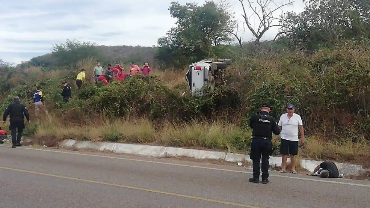 familia-de-el-fuerte-accidente