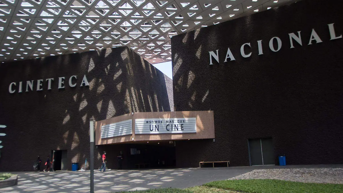 1_CINETECAA