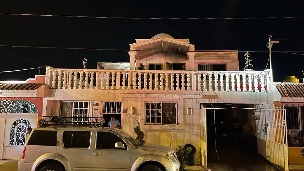 Bomberos incendio casa1