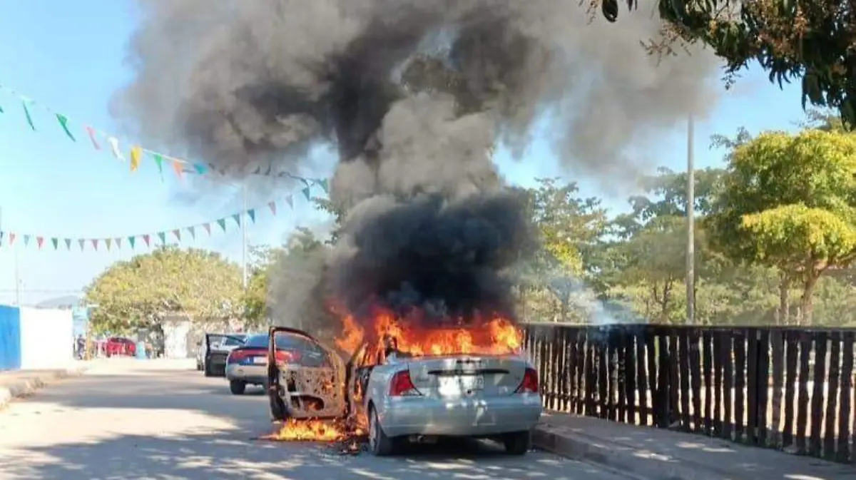 auto-quemado