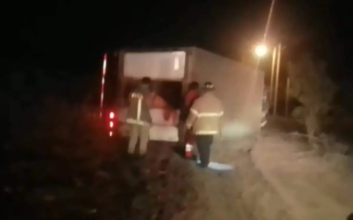 volcadura-de-camion-