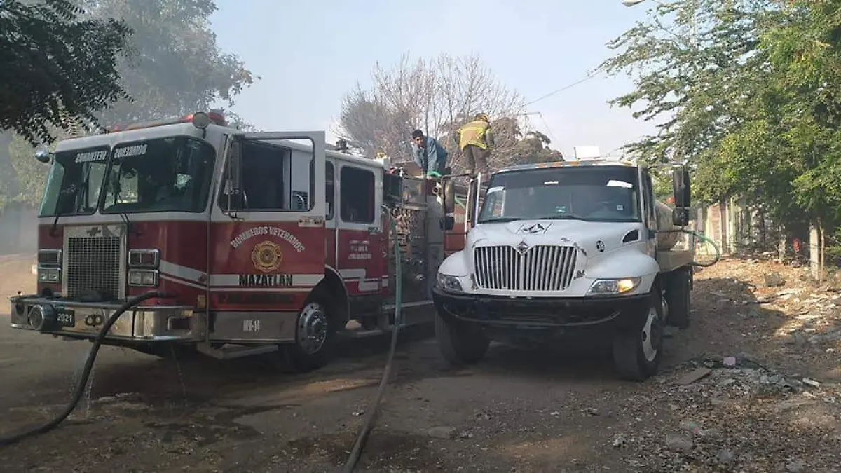 bomberos2