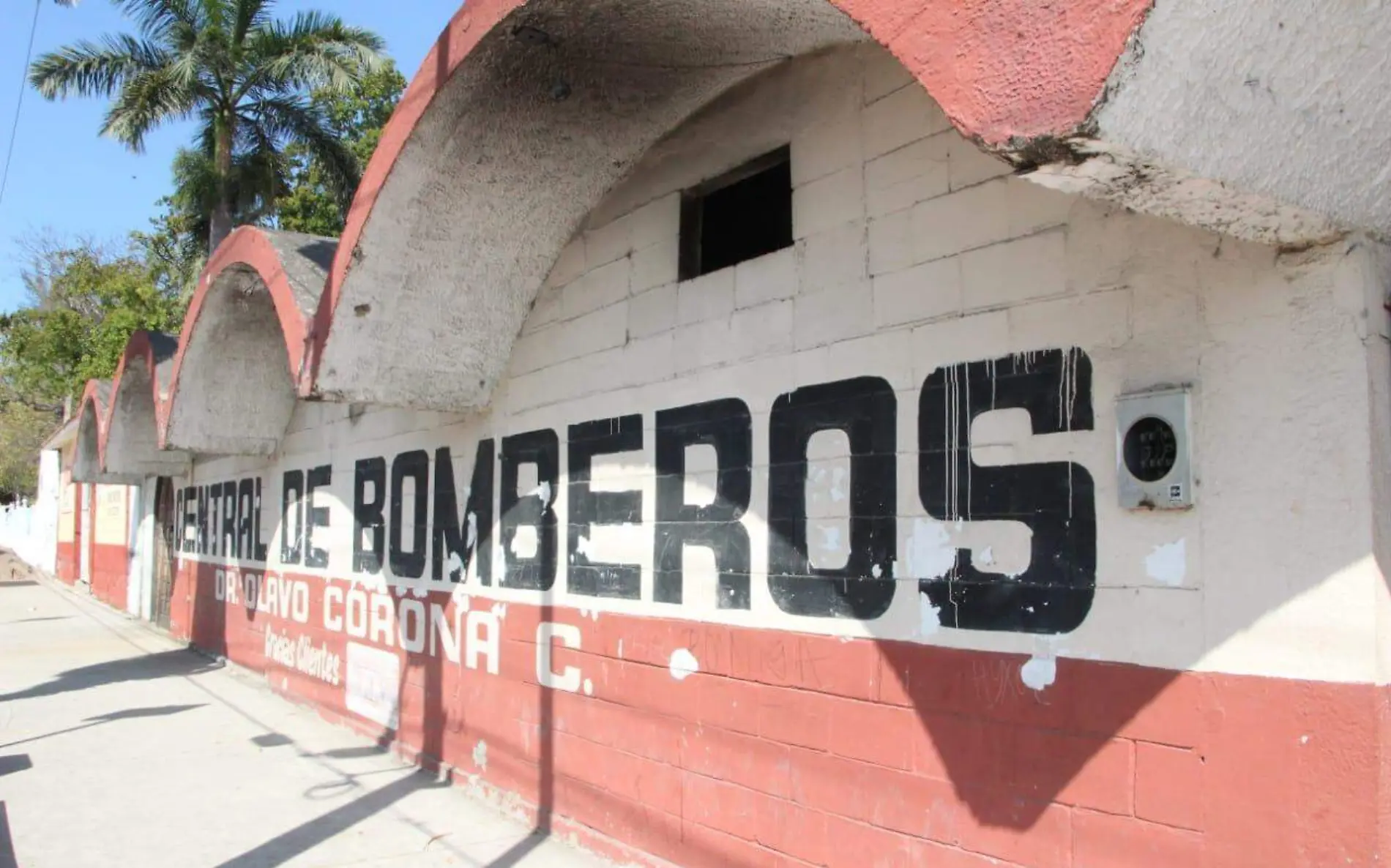 demoleran-estacion-de-bomberos