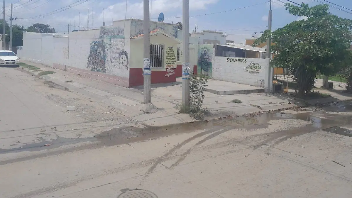fuga-de-agua-calles-mzt