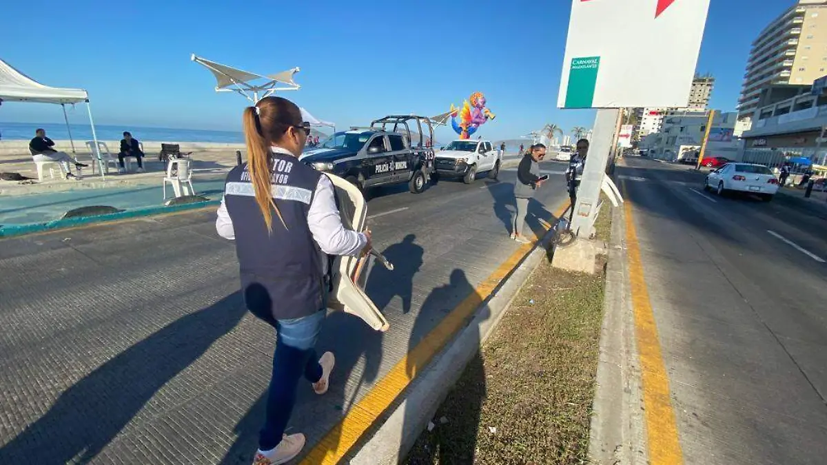 cierre-malecon-mazatlan