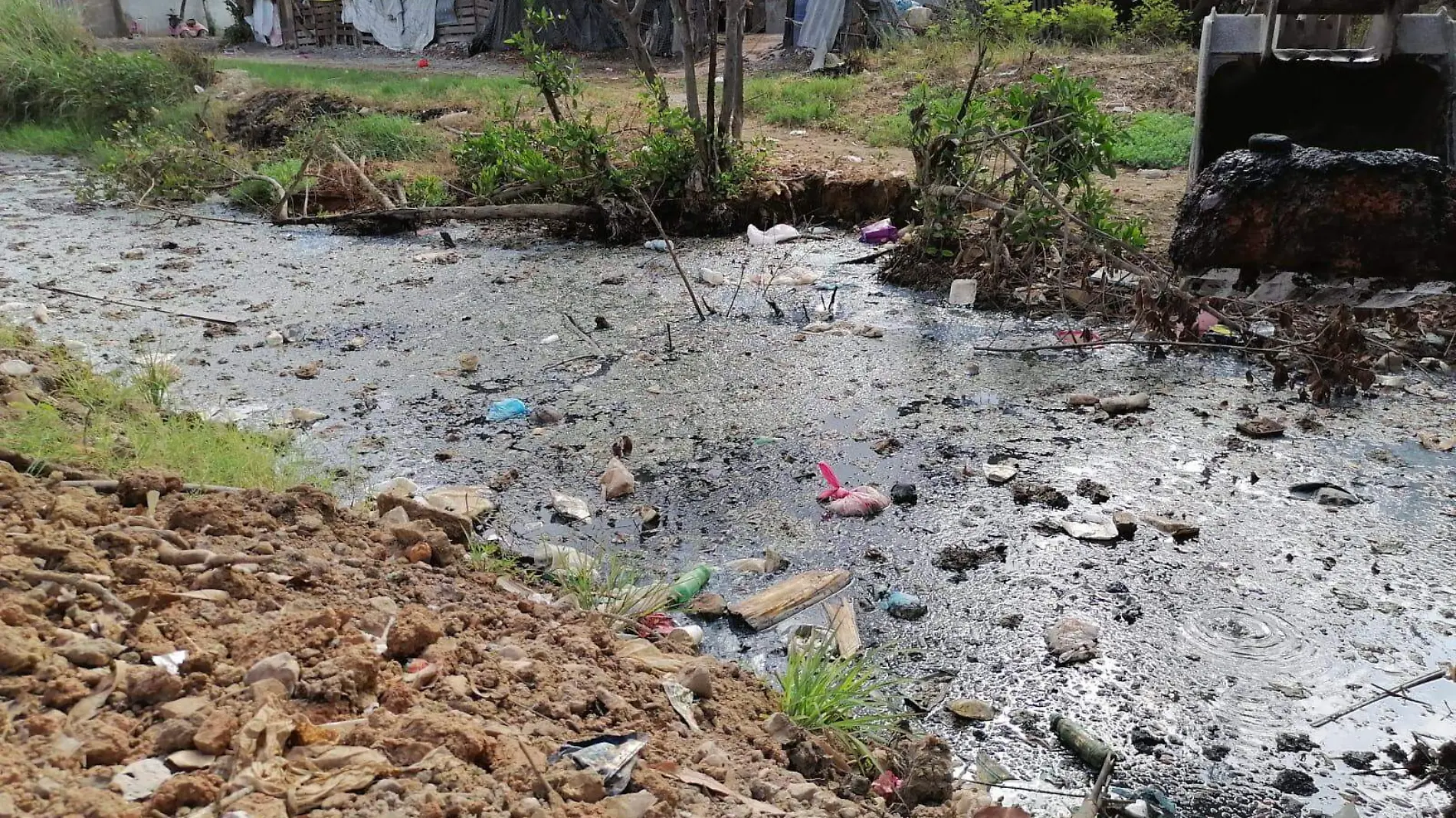 aguas-negras-arroyo