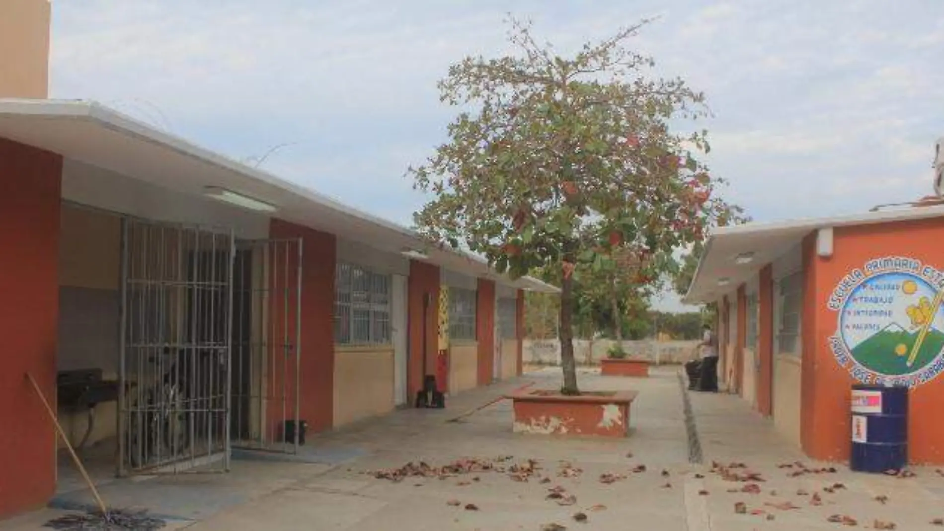 ESCUELAS