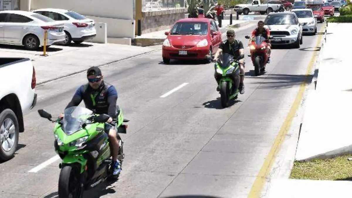 MOTOCICLISTAS